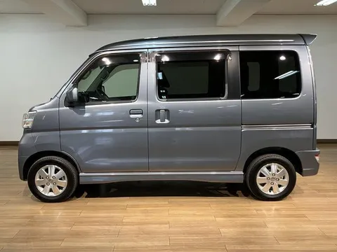 Daihatsu Atrai Wagon