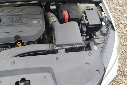 Geely Binray