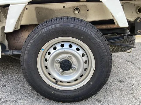 Mazda Scrum Truck