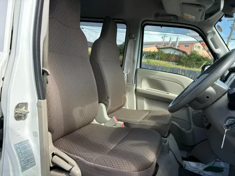 Nissan Clipper