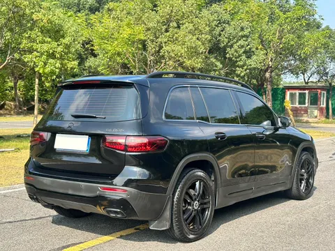 Mercedes-Benz GLB-Class