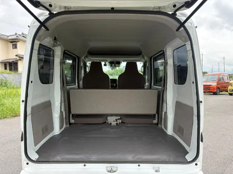 Nissan Clipper