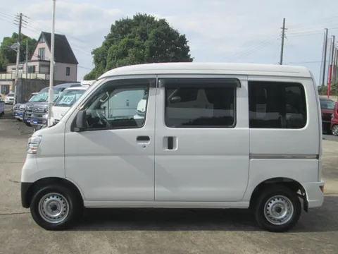 Daihatsu Hijet Cargo
