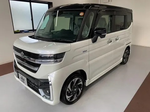 Suzuki Spacia Custom