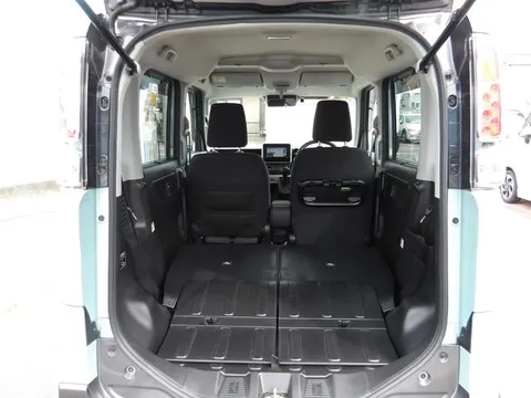 Suzuki Spacia Gear