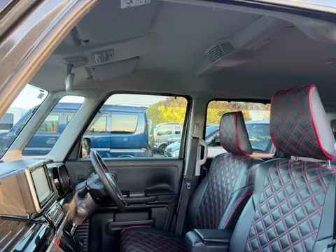 Suzuki Spacia Custom