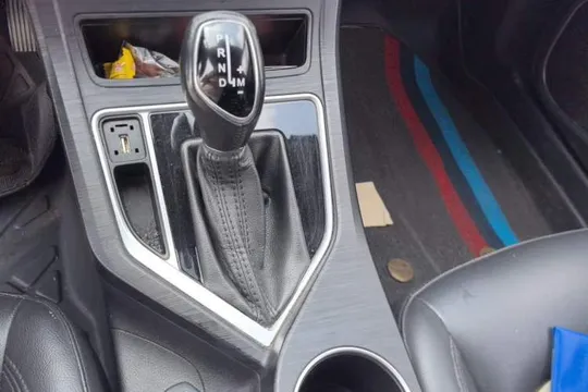 Geely Vision