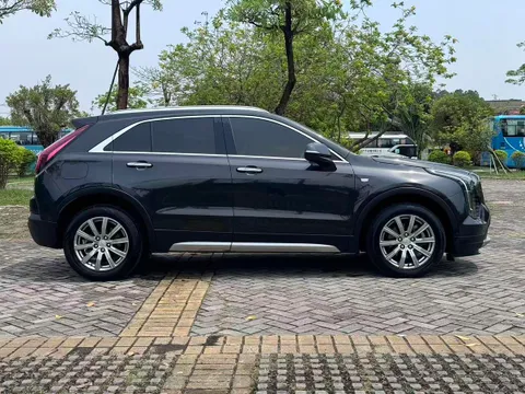 Cadillac XT4