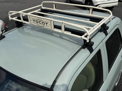 Daihatsu Mira Tocot