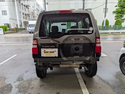 Mitsubishi Pajero Mini