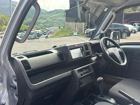 Toyota Pixis Truck