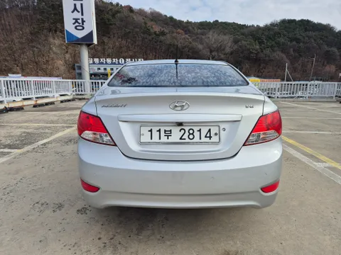 Hyundai Accent