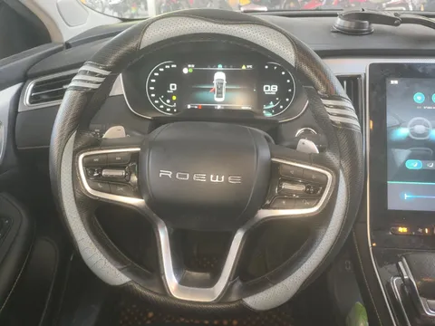 Roewe i6