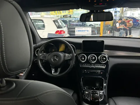 Mercedes-Benz Mercedes-Benz GLC