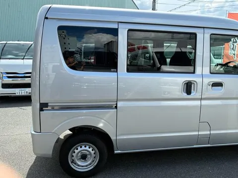 Nissan Clipper