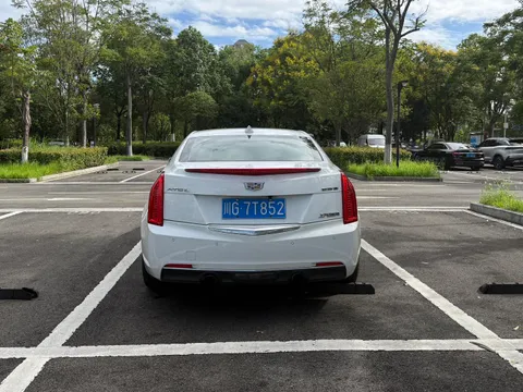 Cadillac ATS-L