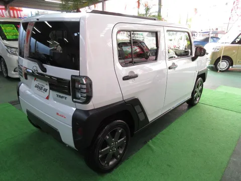 Daihatsu Taft