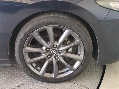 Mazda MAZDA3 Fastback