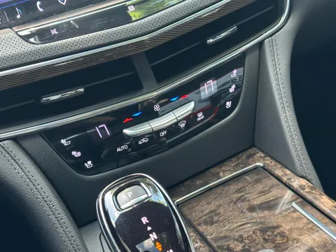 Cadillac CT6
