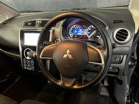 Mitsubishi eK Custom