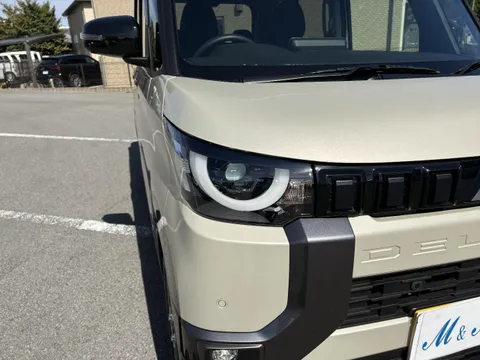 Mitsubishi Delica Mini