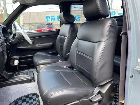 Toyota Hilux Sports Pick Up