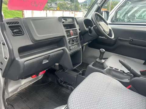 Suzuki Carry Track