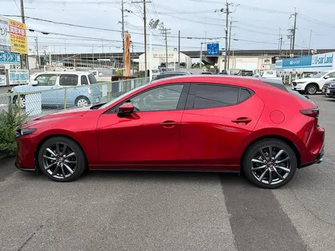 Mazda MAZDA3 Fastback