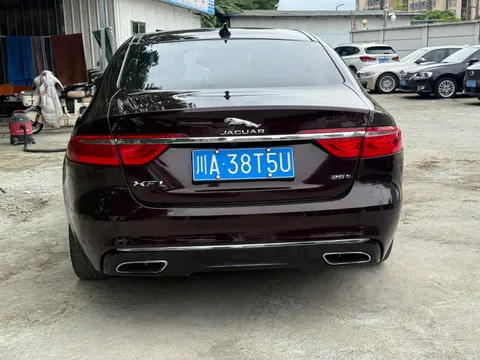 Jaguar XFL