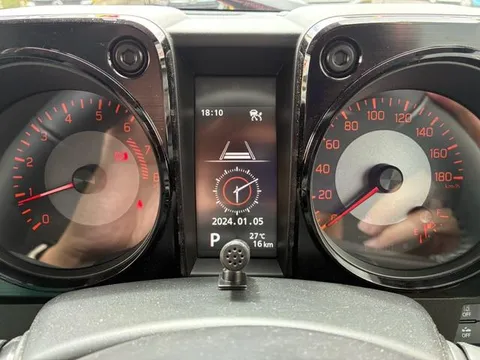 Suzuki Jimny Nomade