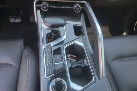 Geely Monjaro