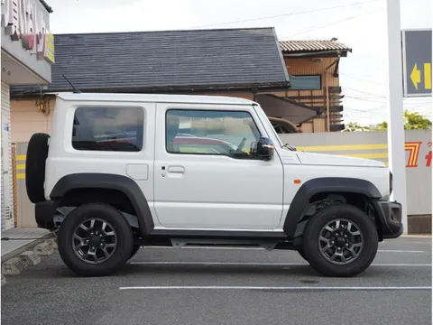 Suzuki Jimny Sierra