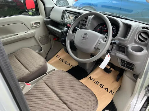 Nissan Clipper
