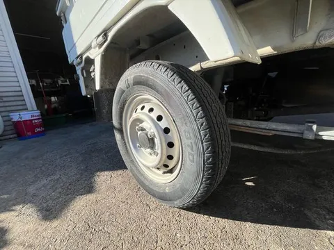 Mitsubishi Minicab Truck