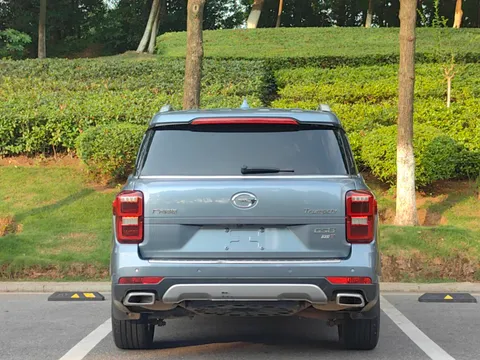 Gac GS8