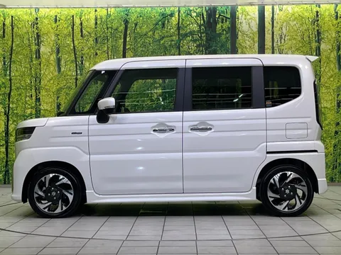 Suzuki Spacia Custom