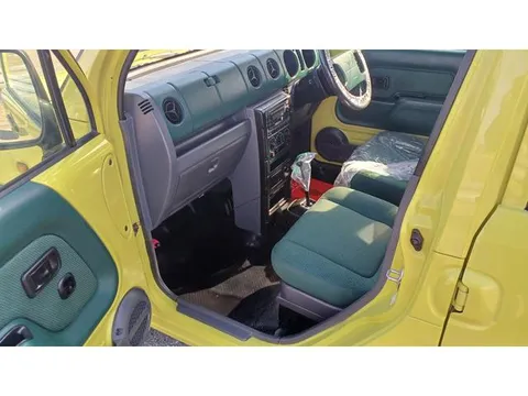 Daihatsu Naked