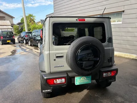 Suzuki Jimny Sierra