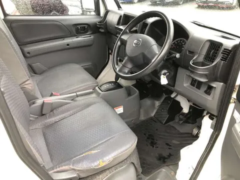 Nissan Clipper