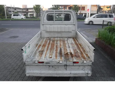 Nissan Clipper Truck