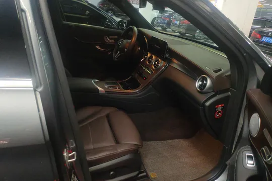 Mercedes-Benz Mercedes-Benz GLC