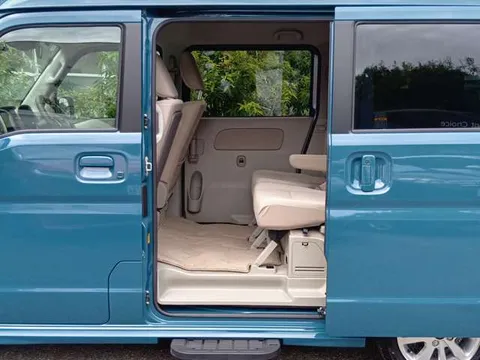 Nissan Clipper Rio