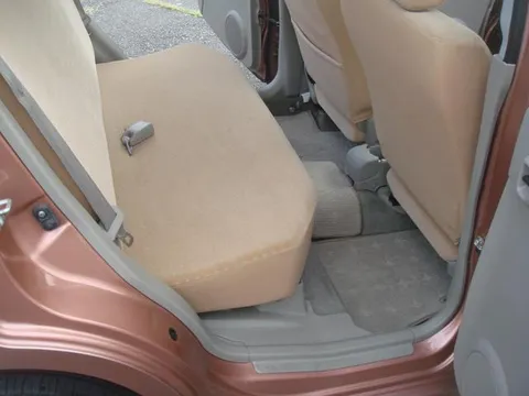 Nissan Pino