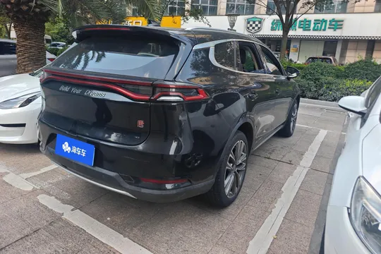 BYD Tang
