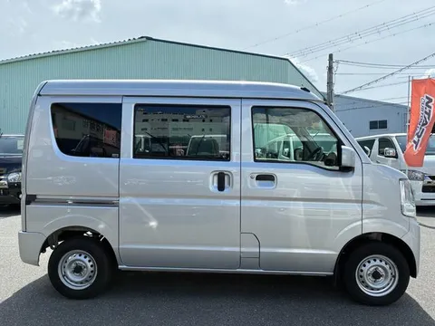 Nissan Clipper