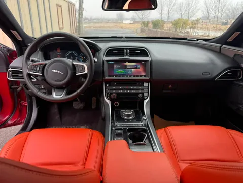 Jaguar XEL