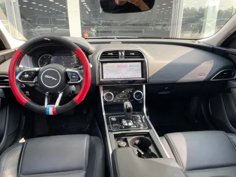 Jaguar XEL