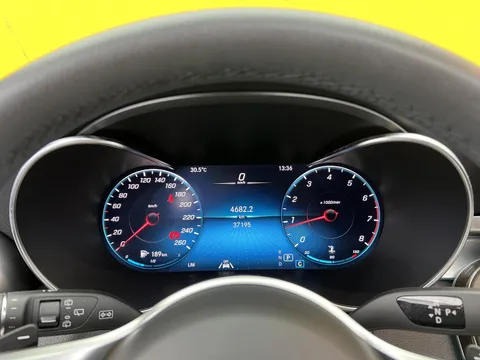 Mercedes-Benz Mercedes-Benz GLC