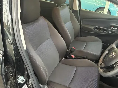 Toyota Yaris (Vitz)