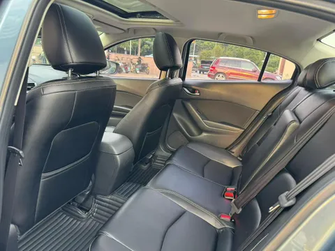 Mazda Mazda 3